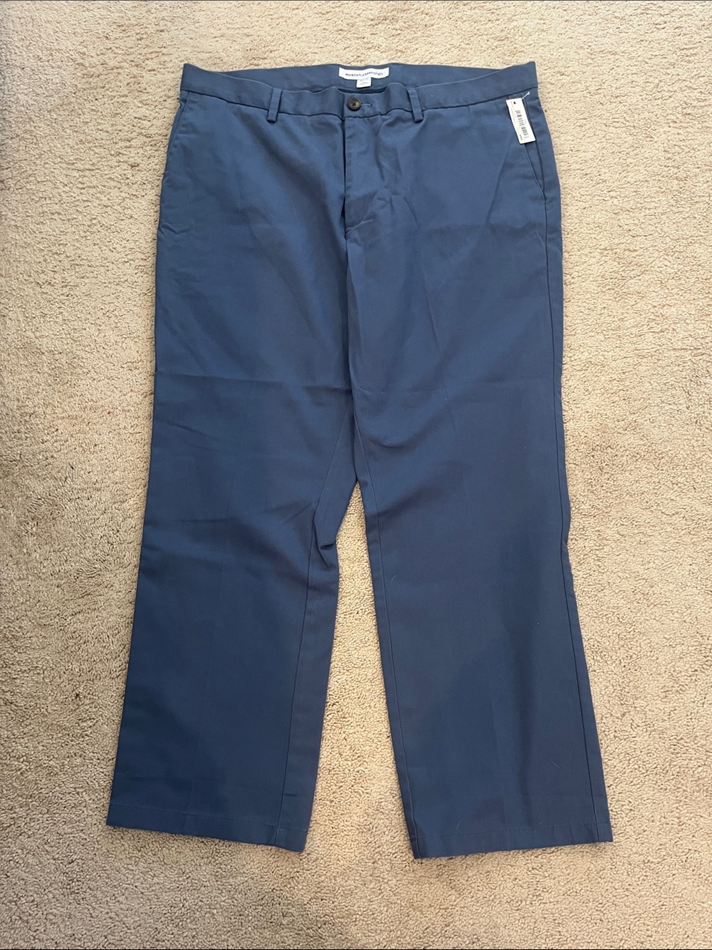 Amazon Essentials Men's Navy Blue Straight-Leg Chinos